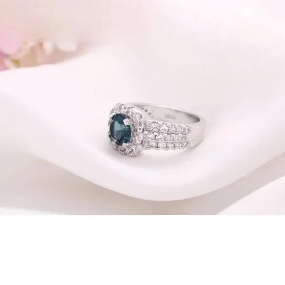 Stunning  2.5ctw Blue Sapphire / Diamond Halo Bridal Ring 925 Sterling Silver - Picture 13 of 16